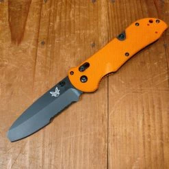Benchmade Knives Benchmade 916SBK Triage - Serrated - Blunt Tip - Orange