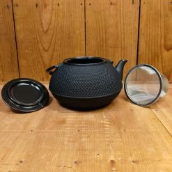 Miya Cast Iron Teapot - Black Hobnail 44oz