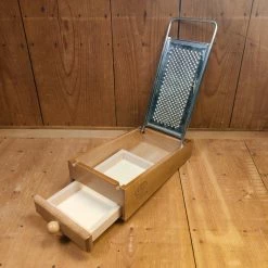 Food Valley S.R.L Cheese Grater With Wood Storage Box Kitchen Tools