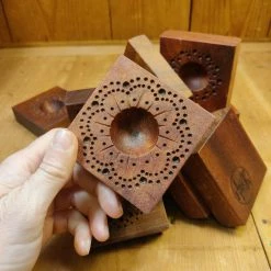 44HandMadeTurkey/Duxud Business Chef's Choice Hand-carved 7x7cm Ravioli Board