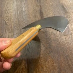 Friedr. Herder Friedr Herder 1/2 Moon Leather Knife Carbon Steel