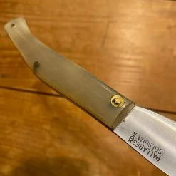 Pallares Busa 10cm Folder - Stainless - Cow Horn