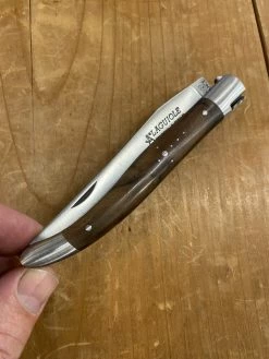 Fontenille Pataud Laguiole Essential 12cm - Walnut