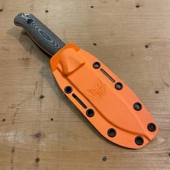 Benchmade 15002-1 Saddle Mountain Skinner - Richlite