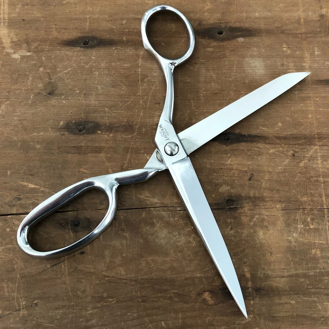 Ernest Wright 8.25" Dressmaker Shears - Carbon Steel Fabric