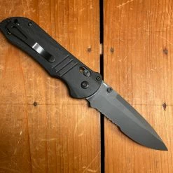 Benchmade 917SBK Tactical Triage - Serrated