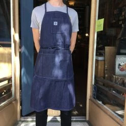 Kitchen Tools Ubi-IND / Mi Cocina Cross-Back Apron