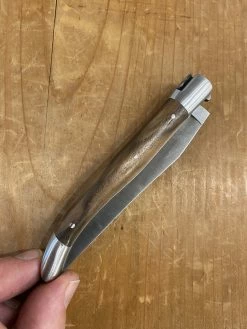 Fontenille Pataud Laguiole Essential 12cm - Walnut