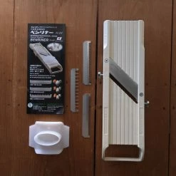 KANDA CO., LTD Kitchen Tools Benriner No. 64