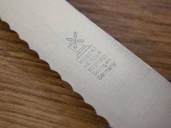 Robert Herder - Windmühlenmesser Windmühlenmesser 8.5" Bread Knife Cherry - Stainless