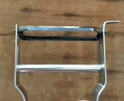 Ambrogio Sanelli Kitchen Tools Castor Peeler - Carbon Steel