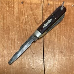 Bernal Cutlery The Vault Schrade Walden 3.75” Electricians Knife Bow Tie Shield & Rosewood 1946-73