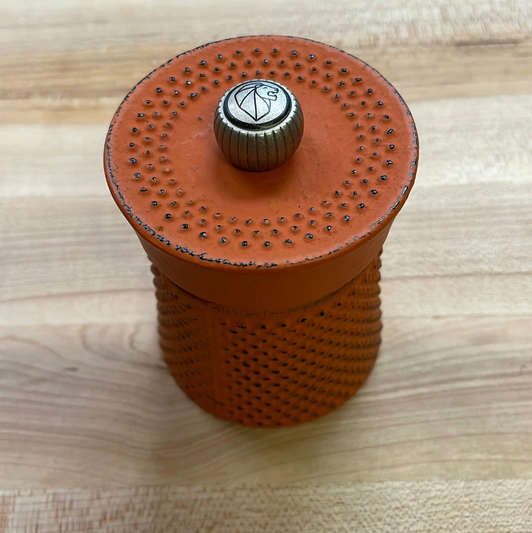 Peugeot Bali Fonte Manual Pepper Mill In Cast Iron Orange 8 Cm