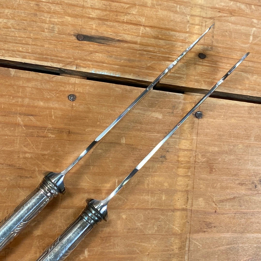 Bernal Cutlery The Vault Eichenlaub Butter And Cheese Serving Knives Stainless & Silverplate ~1950's?