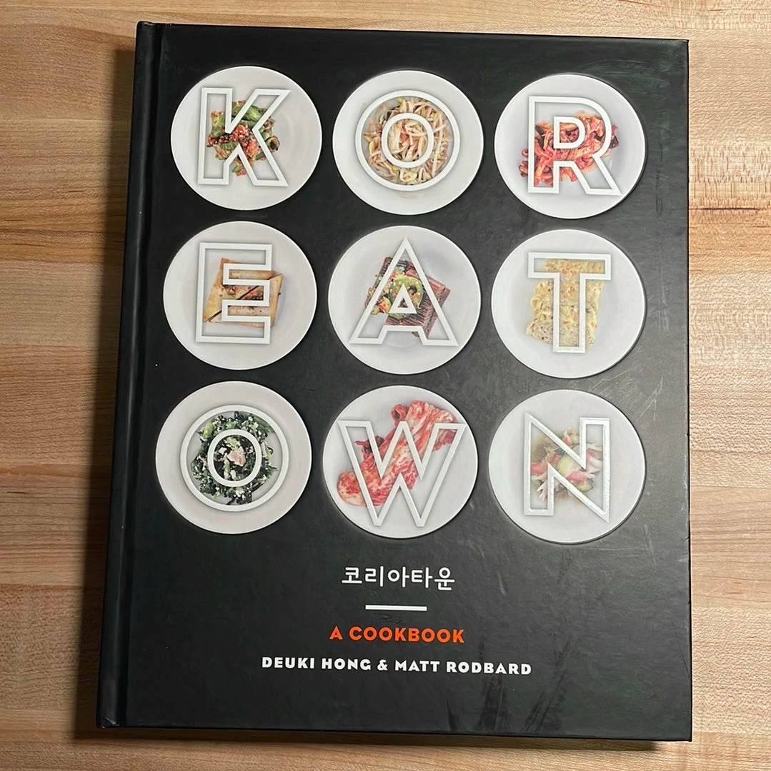 Ingram Koreatown: A Cookbook - Deuki Hong, Matt Rodbard Accessories