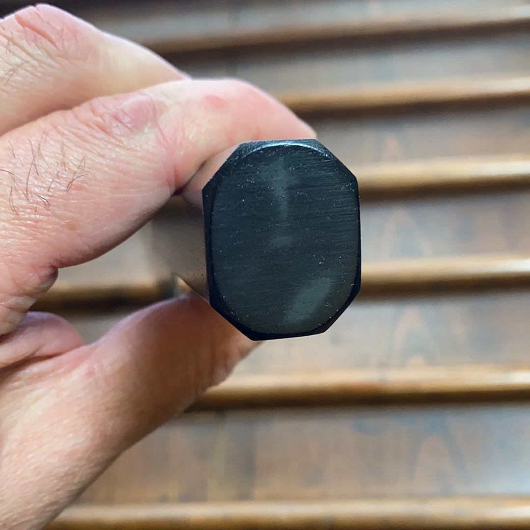 Hitohira Togashi 180mm Santoku Kasumi Stainless Clad Shirogami 1 Ebony Blonde Handle