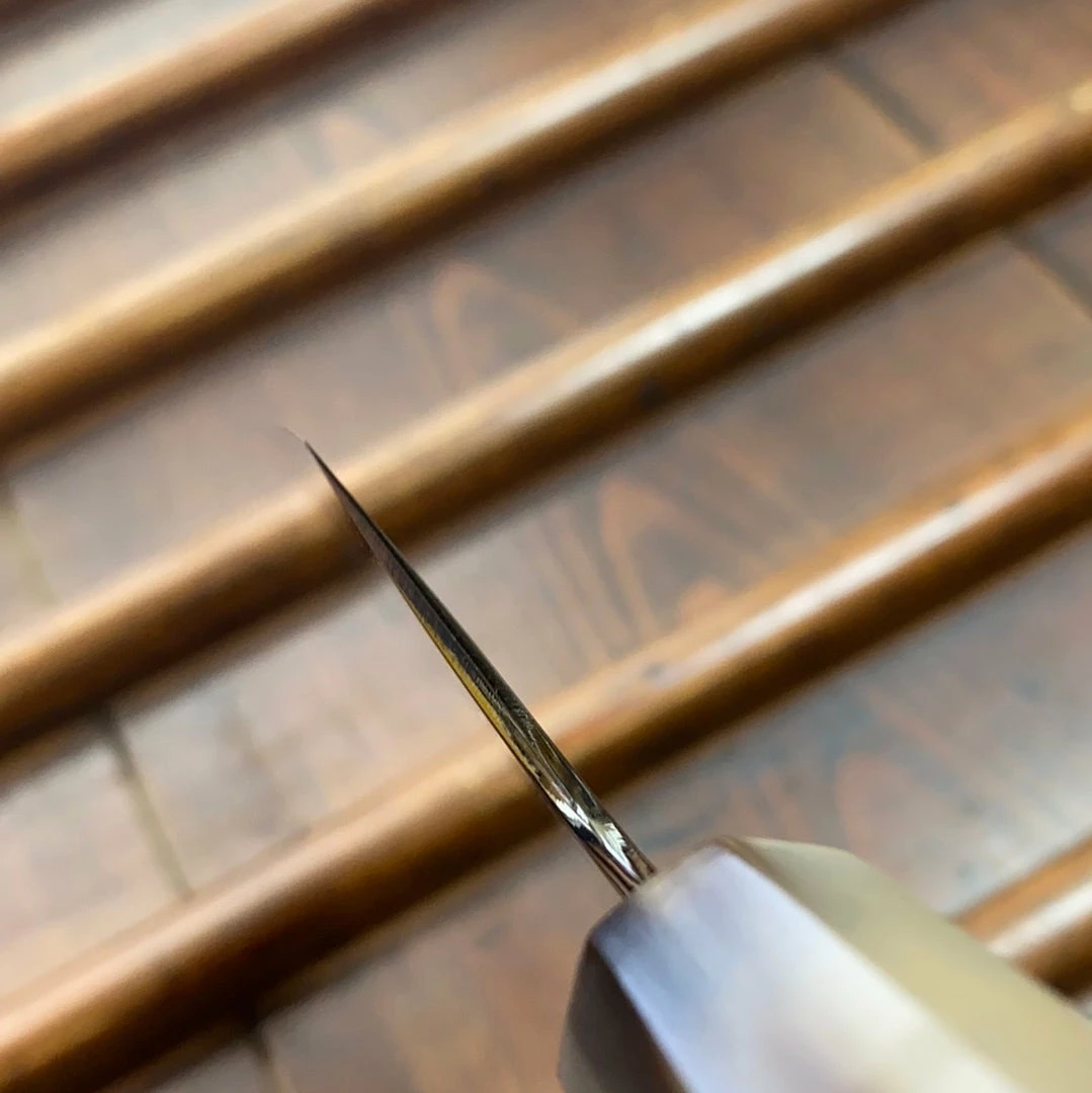 Hitohira Togashi 180mm Santoku Kasumi Stainless Clad Shirogami 1 Ebony Blonde Handle