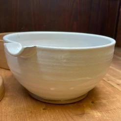 Table | Steak Millet & Hammer Terracotta / White Ceramic Microgreen Sprouter