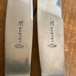 Bernal Cutlery J A Henckels ‘Bastet’ Niet Roestend Table Knives X2 For Netherlands 1920’s