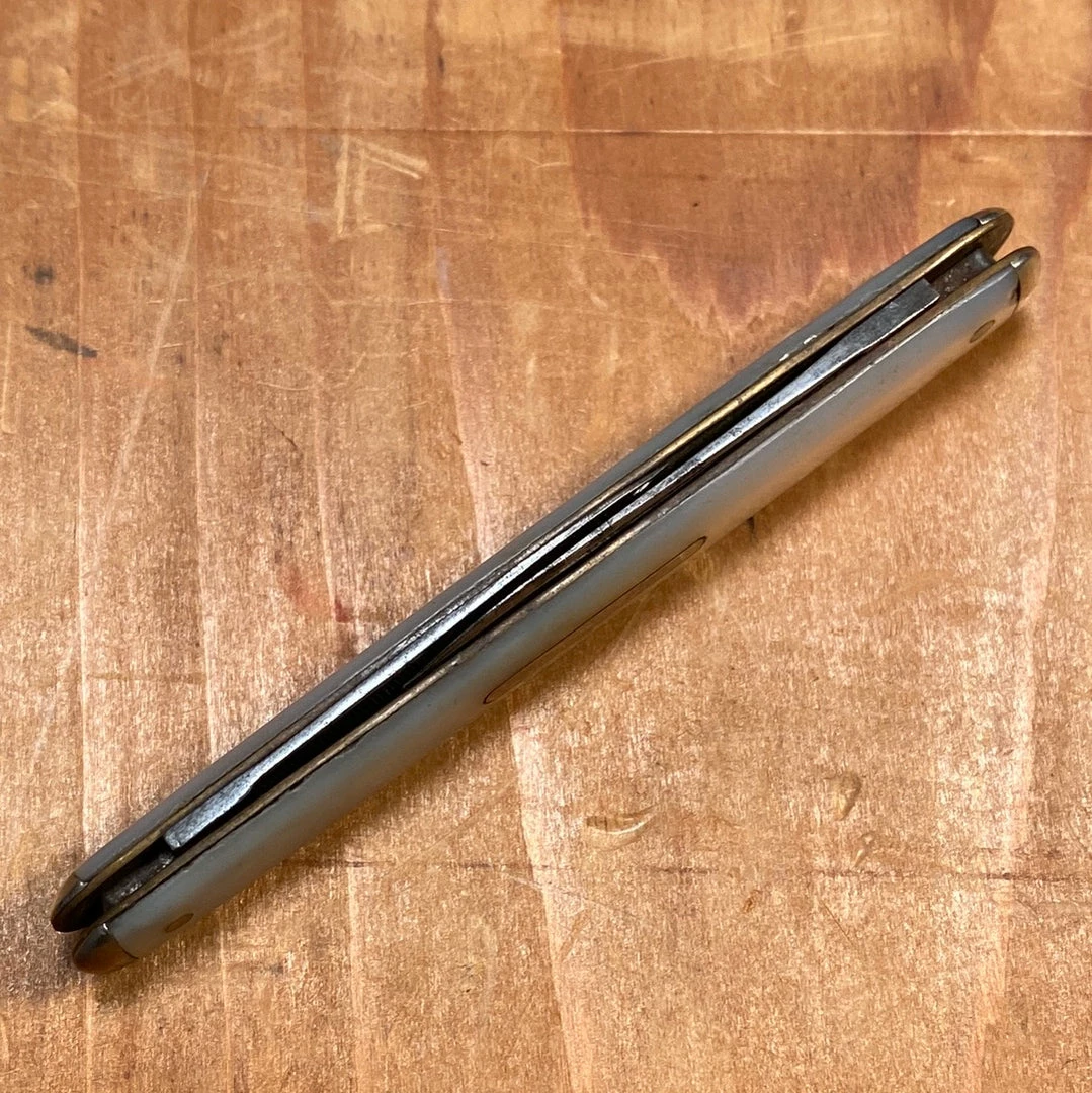 Bernal Cutlery Challenge Cutlery Co 3 1/16” Pen Knife Pearl 1899-1928 The Vault
