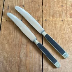 Bernal Cutlery J A Henckels ‘Bastet’ Niet Roestend Table Knives X2 For Netherlands 1920’s