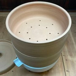 Table | Steak Millet & Hammer Terracotta / White Ceramic Microgreen Sprouter