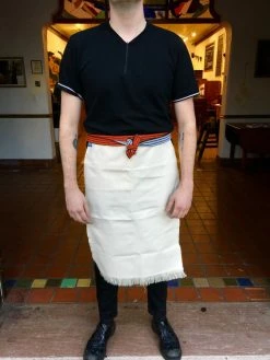 Saikai Homaekake Apron W/Pocket - White Kitchen Tools