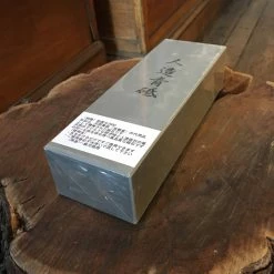 Imanishi Jinzou Aoto (Man-Made) #2000-4000 Medium-Fine Whetstone W/ Natural Grit Sharpening