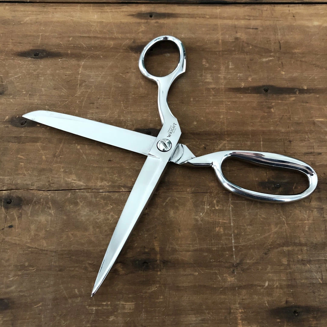 Ernest Wright Left Handed 8.25" Dressmaker Shears - Carbon Steel